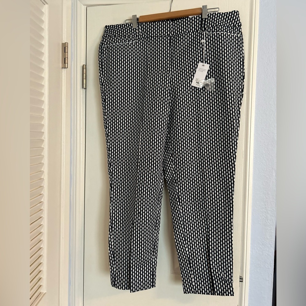 Lane Bryant Black and White Cropped Pants